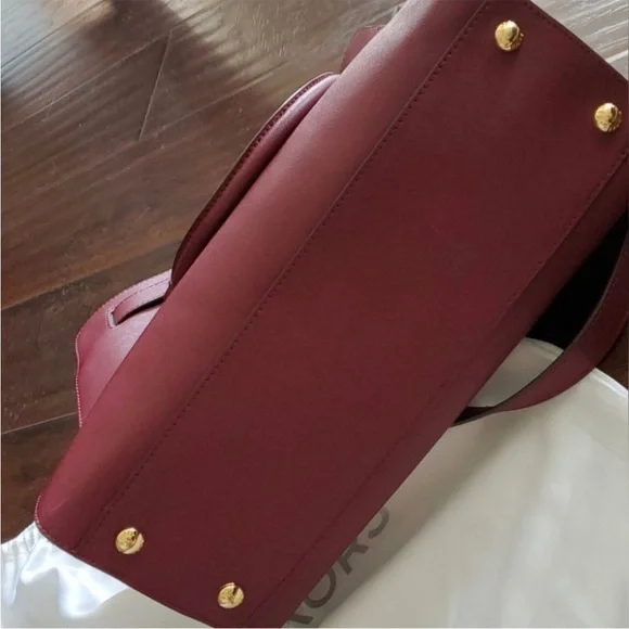Michael Kors Burgundy Tote with Gold Accents.  Like New/No Key - Picture 5 of 8